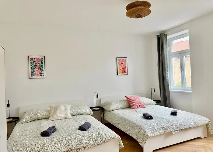 Modern Renovated Spacious ウィーン